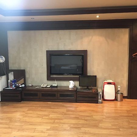 Nobless Hotel Gwangju Metropolitan City Exterior foto
