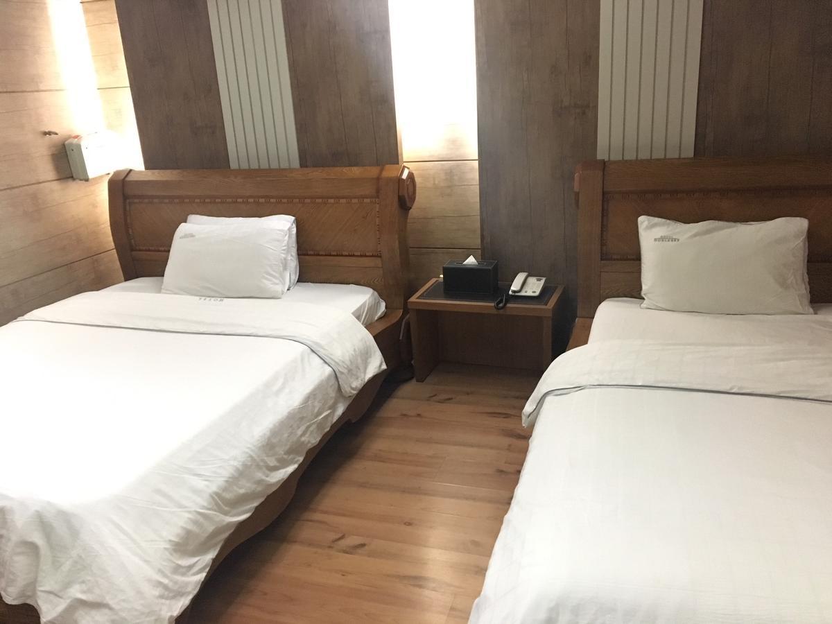 Nobless Hotel Gwangju Metropolitan City Exterior foto
